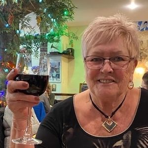 Meet your Posher, Madeleine